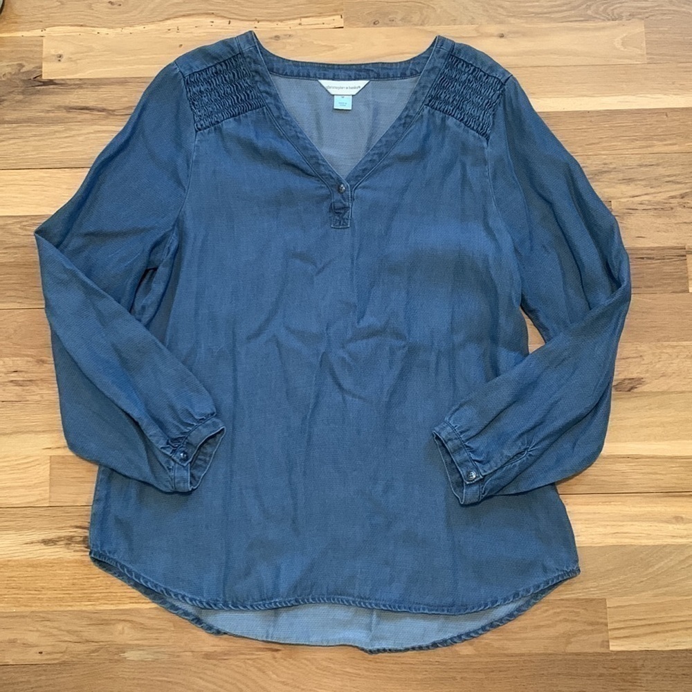 Christopher & Banks V-Neck Pullover Flowy Blue Jean Shirt Blouse Women’s M
